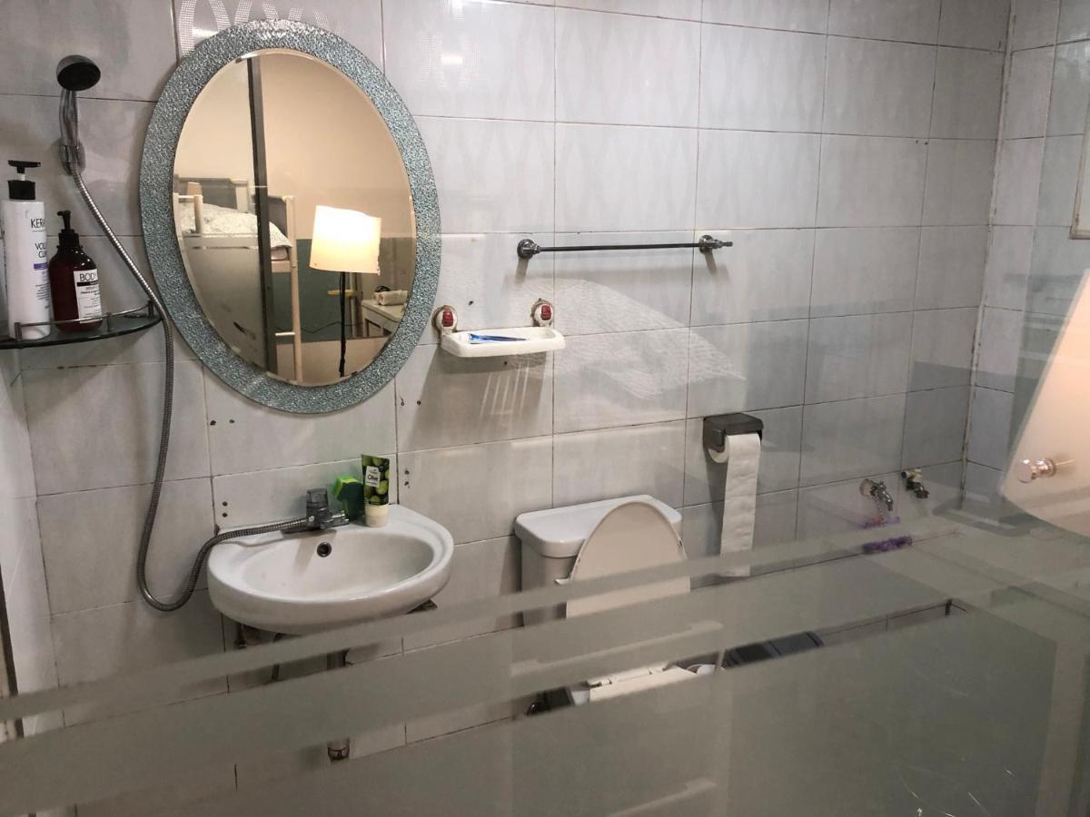 Hostel Metro Seoul Bagian luar foto